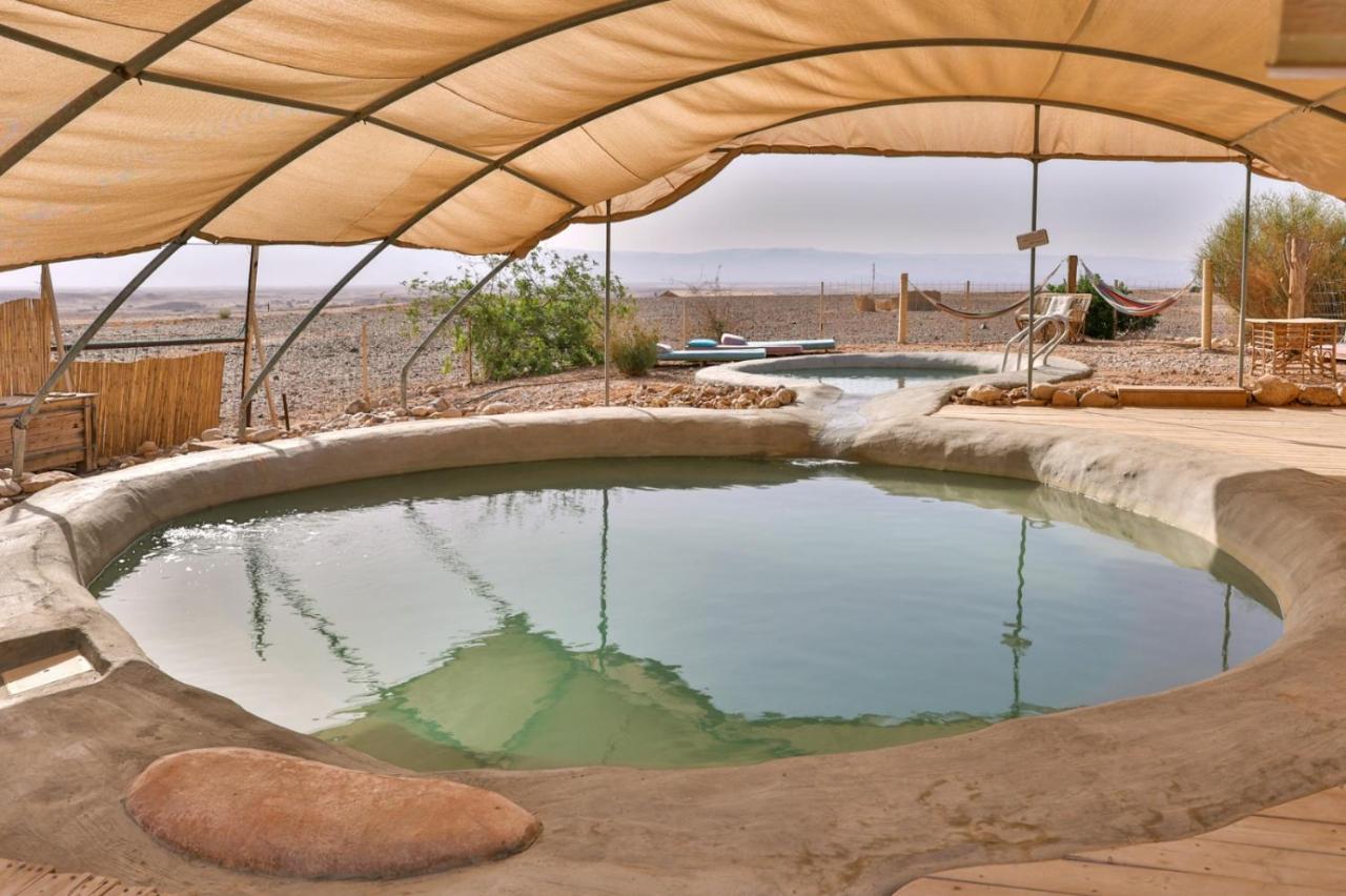 Desert Days Mud Cabin'S Resort Tzukim Eksteriør billede